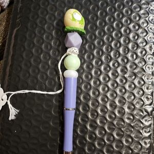 Smasher series 3 dino egg pen #48